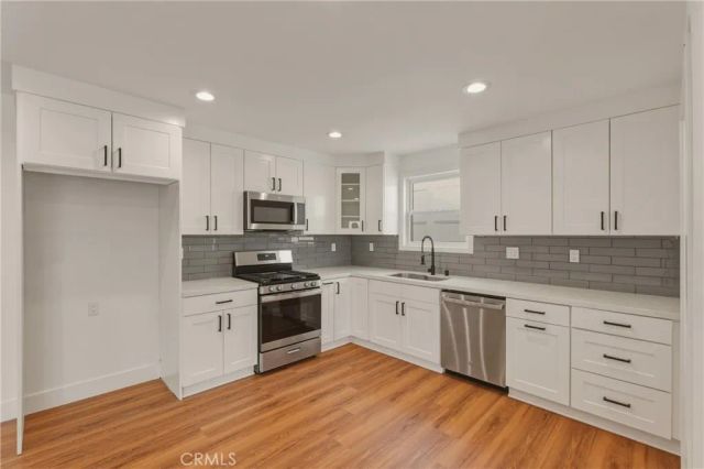 8800 Comanche, Winnetka, CA 91306