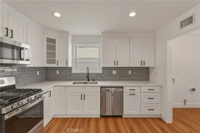 8800 Comanche, Winnetka, CA 91306