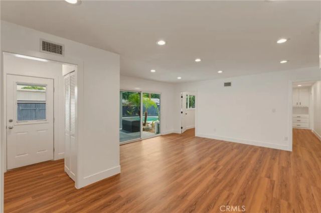 8800 Comanche, Winnetka, CA 91306