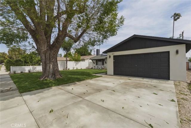 8800 Comanche, Winnetka, CA 91306