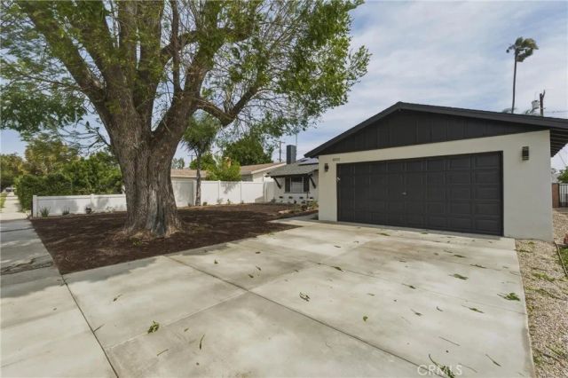 8800 Comanche, Winnetka, CA 91306
