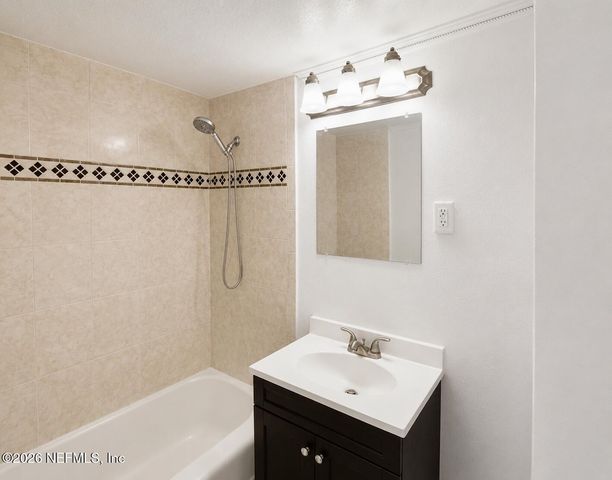 311 W ASHLEY Street 1102, Jacksonville, FL 32202
