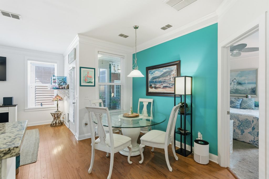 Image 16 of property listing at 3216 Moonlight Drive, Charleston, SC 29414