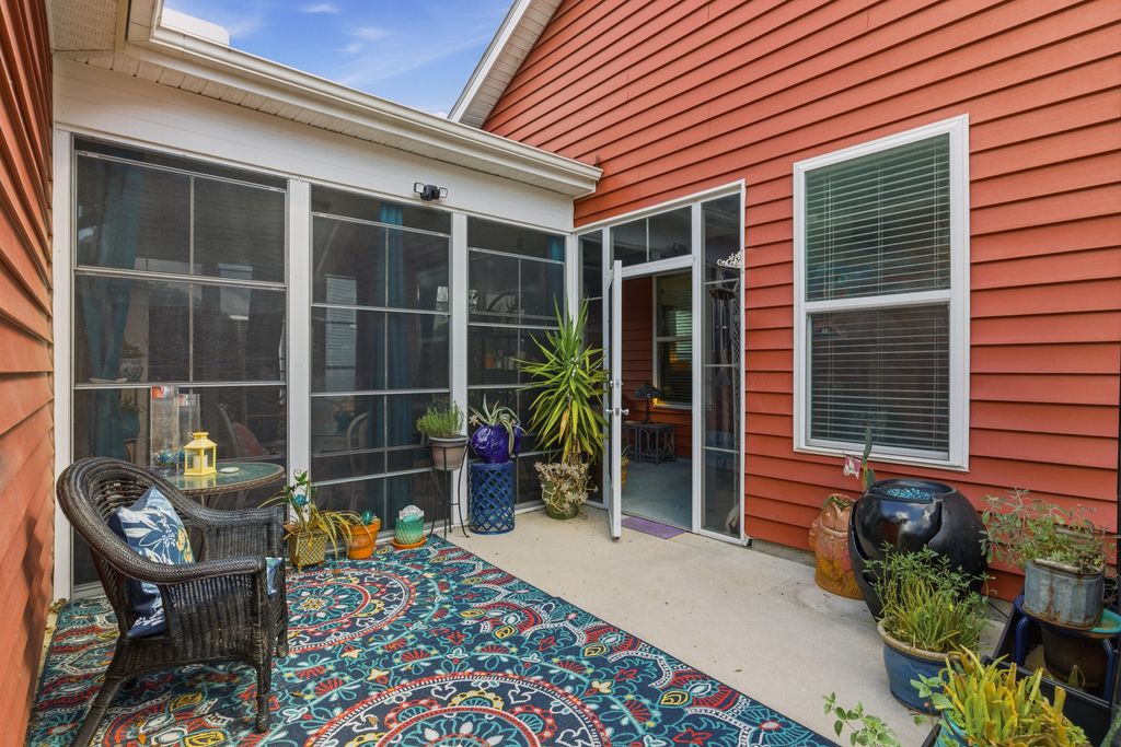 Image 34 of property listing at 3216 Moonlight Drive, Charleston, SC 29414