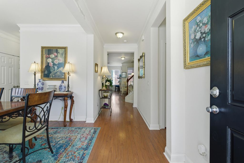 Image 6 of property listing at 3216 Moonlight Drive, Charleston, SC 29414