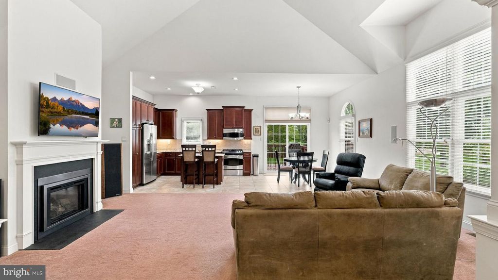 611 E KENNEDY RD, NORTH WALES, PA 19454 — photo 5