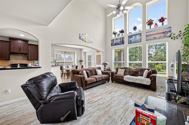 24615 Lakecrest Pine Trail, Katy, TX 77493