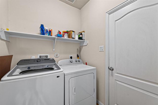 24615 Lakecrest Pine Trail, Katy, TX 77493