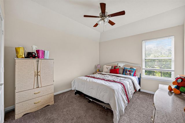 24615 Lakecrest Pine Trail, Katy, TX 77493
