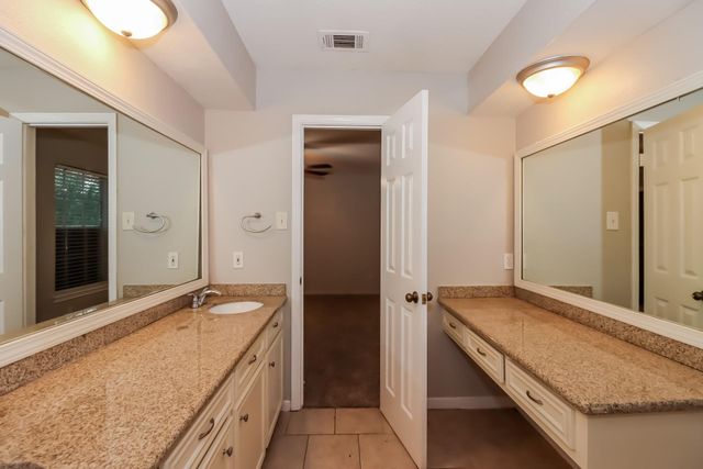 11506 Bristol Lane Court, Houston, TX 77066