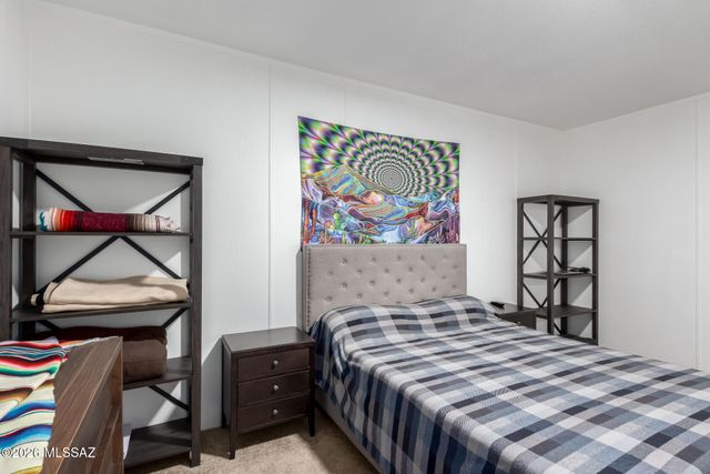 10970 W Ina Road, Tucson, AZ 85743