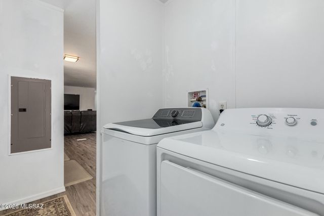 10970 W Ina Road, Tucson, AZ 85743