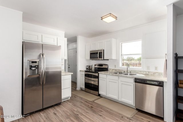 10970 W Ina Road, Tucson, AZ 85743