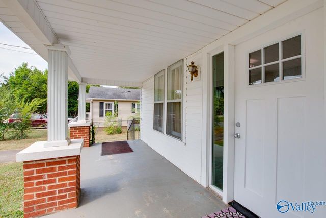1611 Berine Avenue, Huntsville, AL 35801