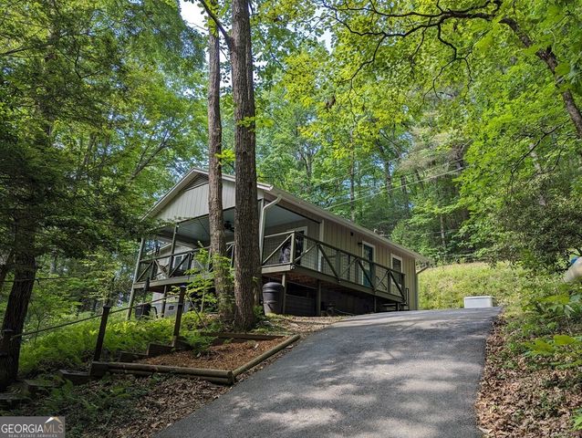 546 Happy Hollow Circle, Suches, GA 30572