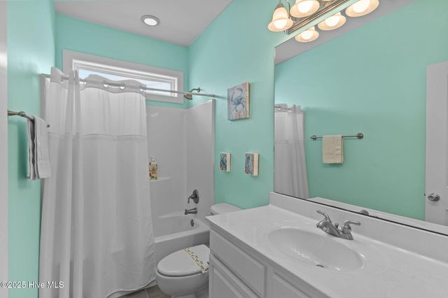 1102 Canal Drive B, Carolina Beach, NC 28428