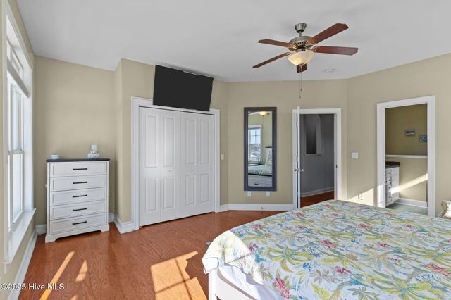 1102 Canal Drive B, Carolina Beach, NC 28428