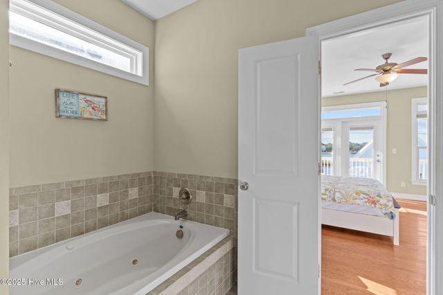 1102 Canal Drive B, Carolina Beach, NC 28428