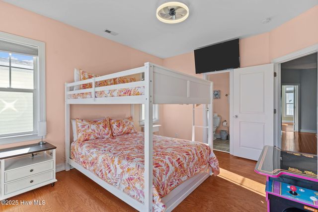 1102 Canal Drive B, Carolina Beach, NC 28428