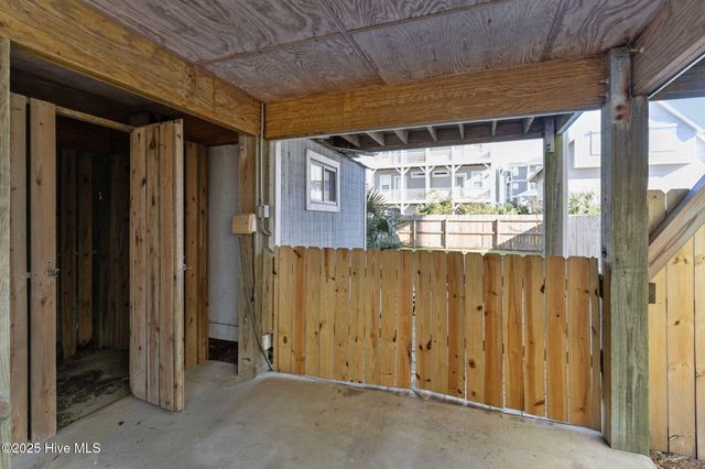 1102 Canal Drive B, Carolina Beach, NC 28428