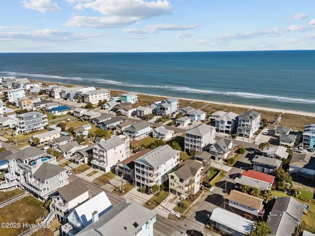 1102 Canal Drive B, Carolina Beach, NC 28428