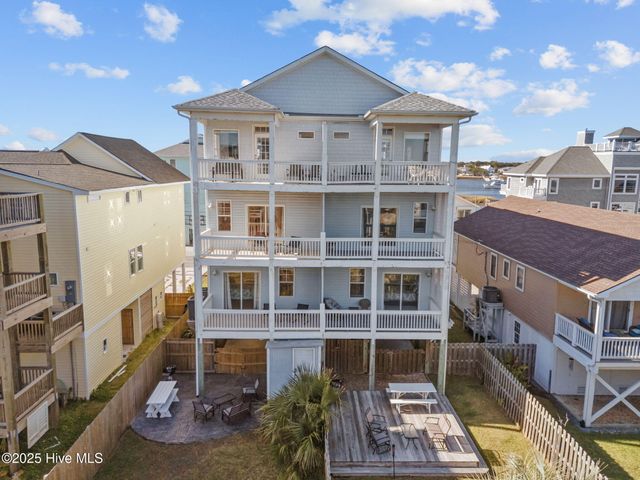 1102 Canal Drive B, Carolina Beach, NC 28428