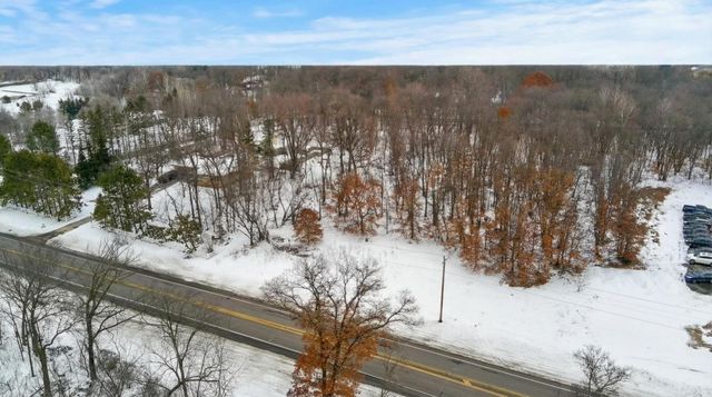 19043 Lake George Boulevard NW, Oak Grove, MN 55303