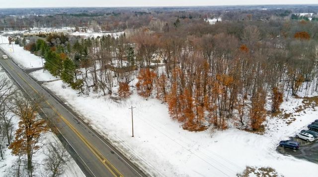 19043 Lake George Boulevard NW, Oak Grove, MN 55303