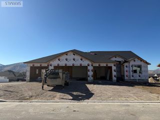 3021 Dewinter Dr, Pocatello, ID 83204
