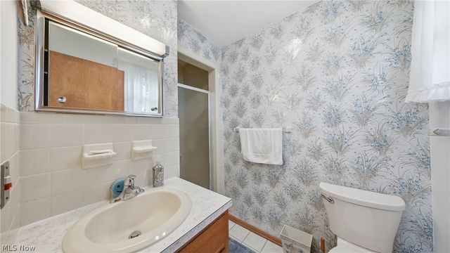 5215 Orchard Avenue, Parkersburg, WV 26105