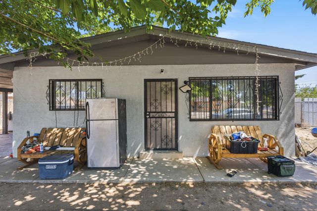 4621 Glendale Place NW, Albuquerque, NM 87105