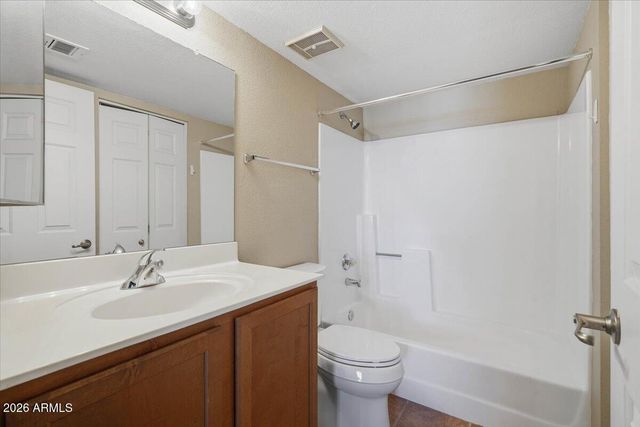 1720 E THUNDERBIRD Road 2046, Phoenix, AZ 85022