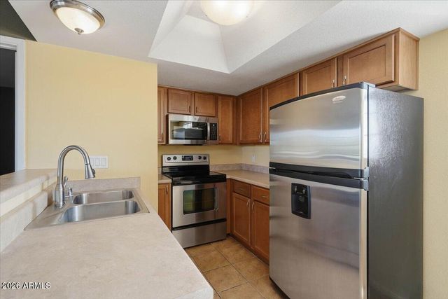 1720 E THUNDERBIRD Road 2046, Phoenix, AZ 85022