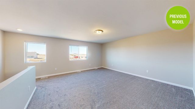 2310 23rd Ave NW Eisenhower, Minot, ND 58703