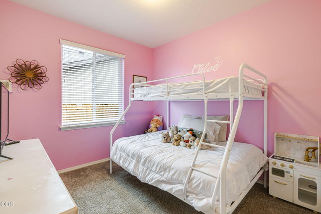 1997 NW 8th, Redmond, OR 97756