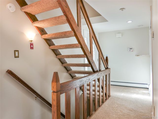 10 Marie Crescent, East Patchogue, NY 11772