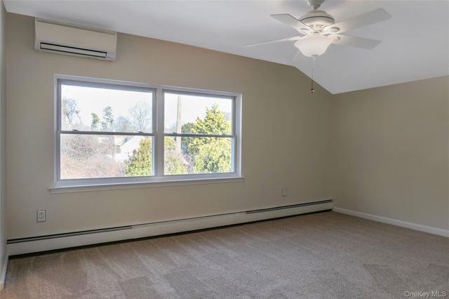 10 Marie Crescent, East Patchogue, NY 11772