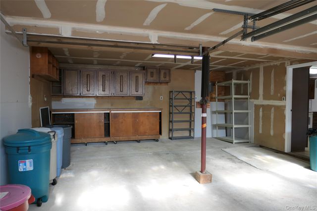 10 Marie Crescent, East Patchogue, NY 11772