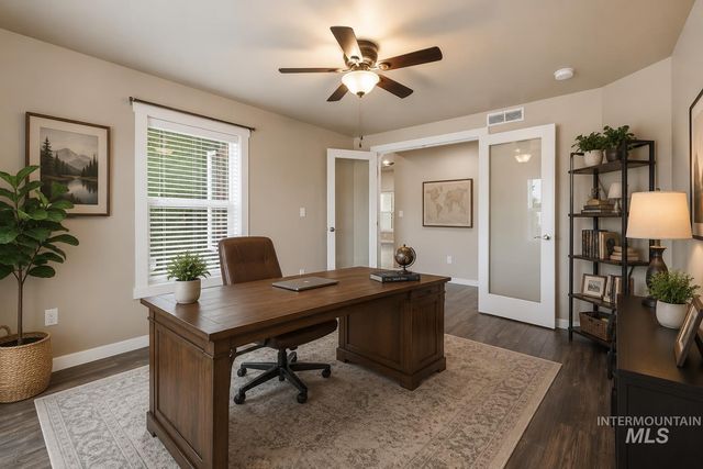 519 W Thornwood, Nampa, ID 83686