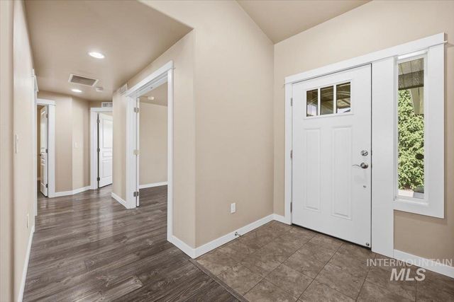519 W Thornwood, Nampa, ID 83686