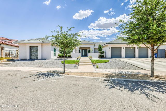 504 COTTON BLOSSOM Avenue, El Paso, TX 79922