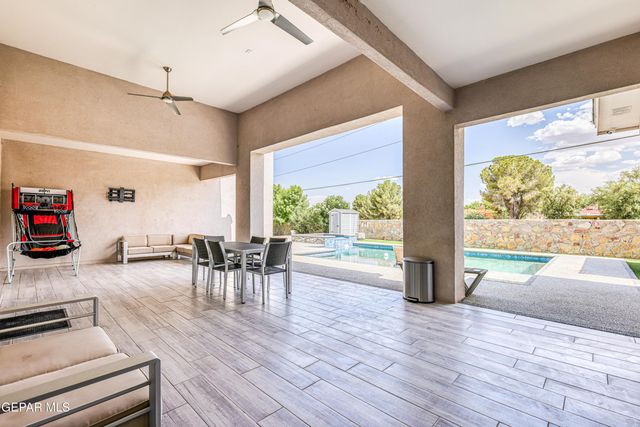 504 COTTON BLOSSOM Avenue, El Paso, TX 79922