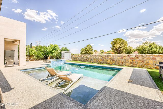 504 COTTON BLOSSOM Avenue, El Paso, TX 79922