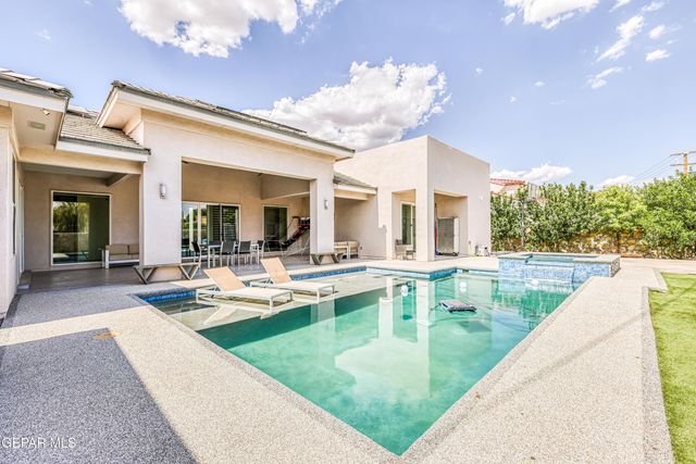 504 COTTON BLOSSOM Avenue, El Paso, TX 79922