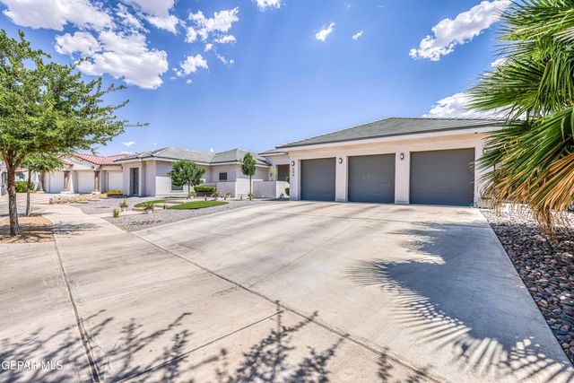 504 COTTON BLOSSOM Avenue, El Paso, TX 79922