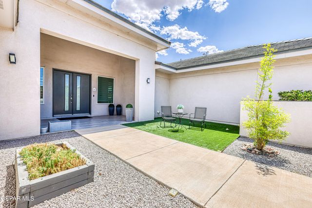 504 COTTON BLOSSOM Avenue, El Paso, TX 79922