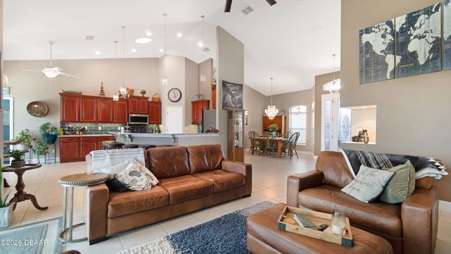 3307 E Locanda Circle, New Smyrna Beach, FL 32168