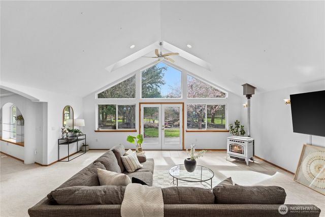 16615 154th Lane SE, Yelm, WA 98597