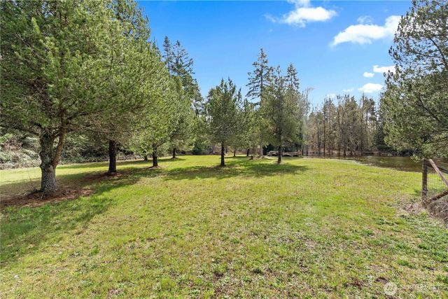 16615 154th Lane SE, Yelm, WA 98597