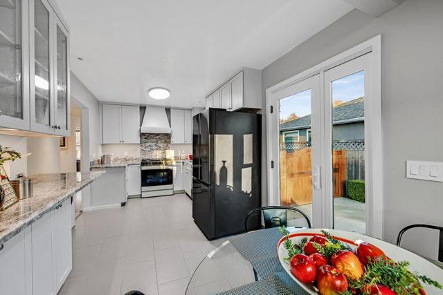 330 Cuardo Avenue, Millbrae, CA 94030